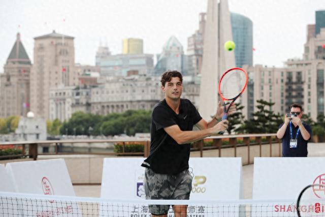 踢好任意球 踢好任意球