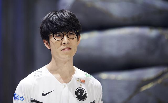 出售高薪且 出售高薪且