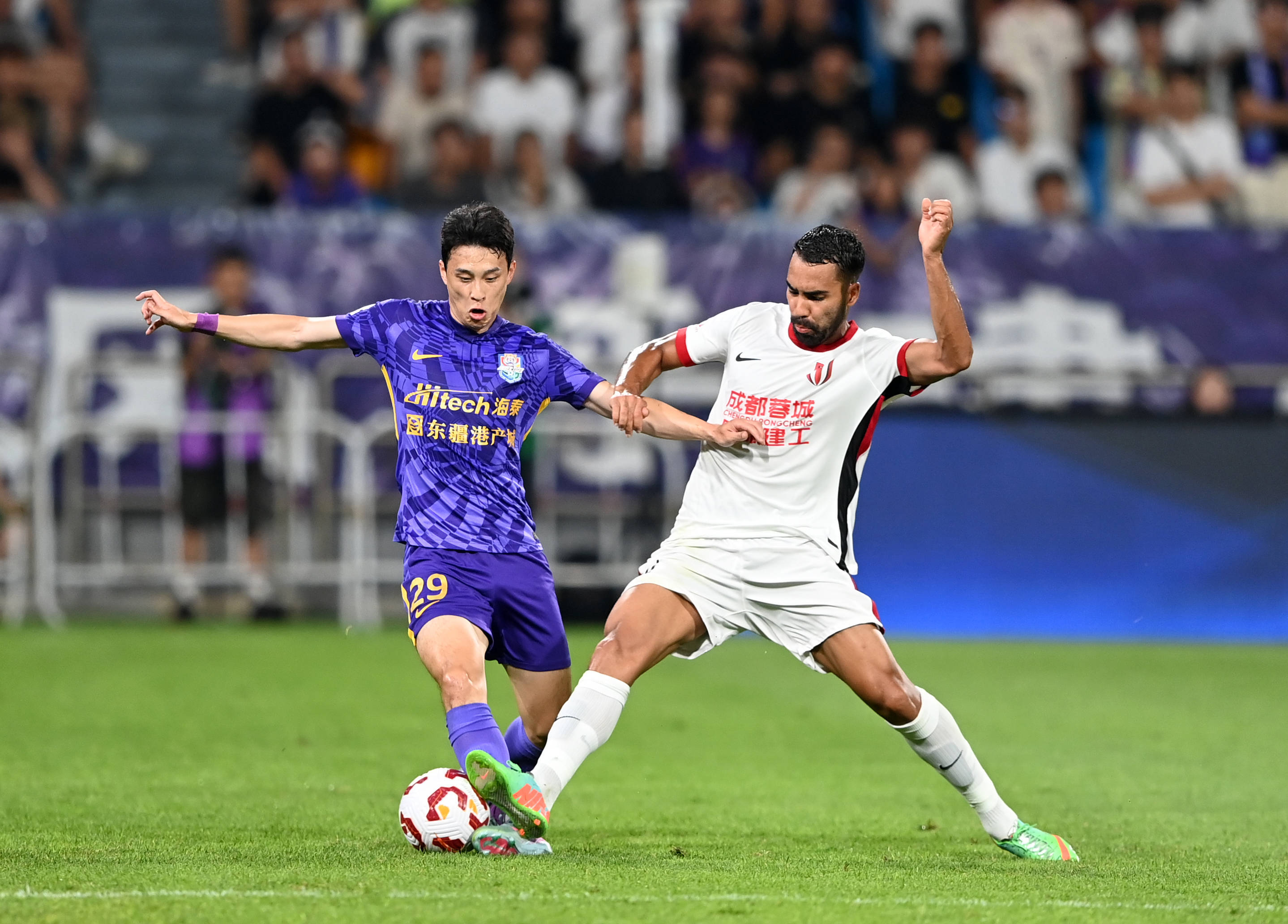 差缩小至两 差缩小至两